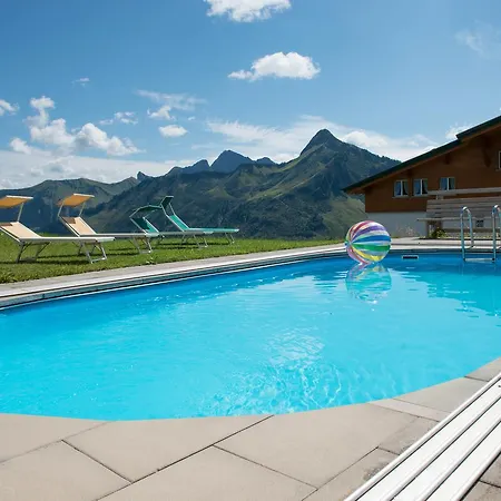 Hertehof 3*